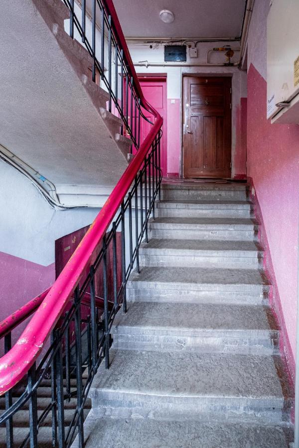 Artists Apartment Near Telliskivi Creative Centre Tallinn Exterior photo
