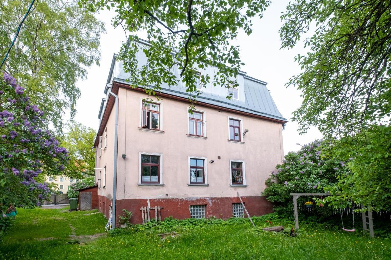 Artists Apartment Near Telliskivi Creative Centre Tallinn Exterior photo