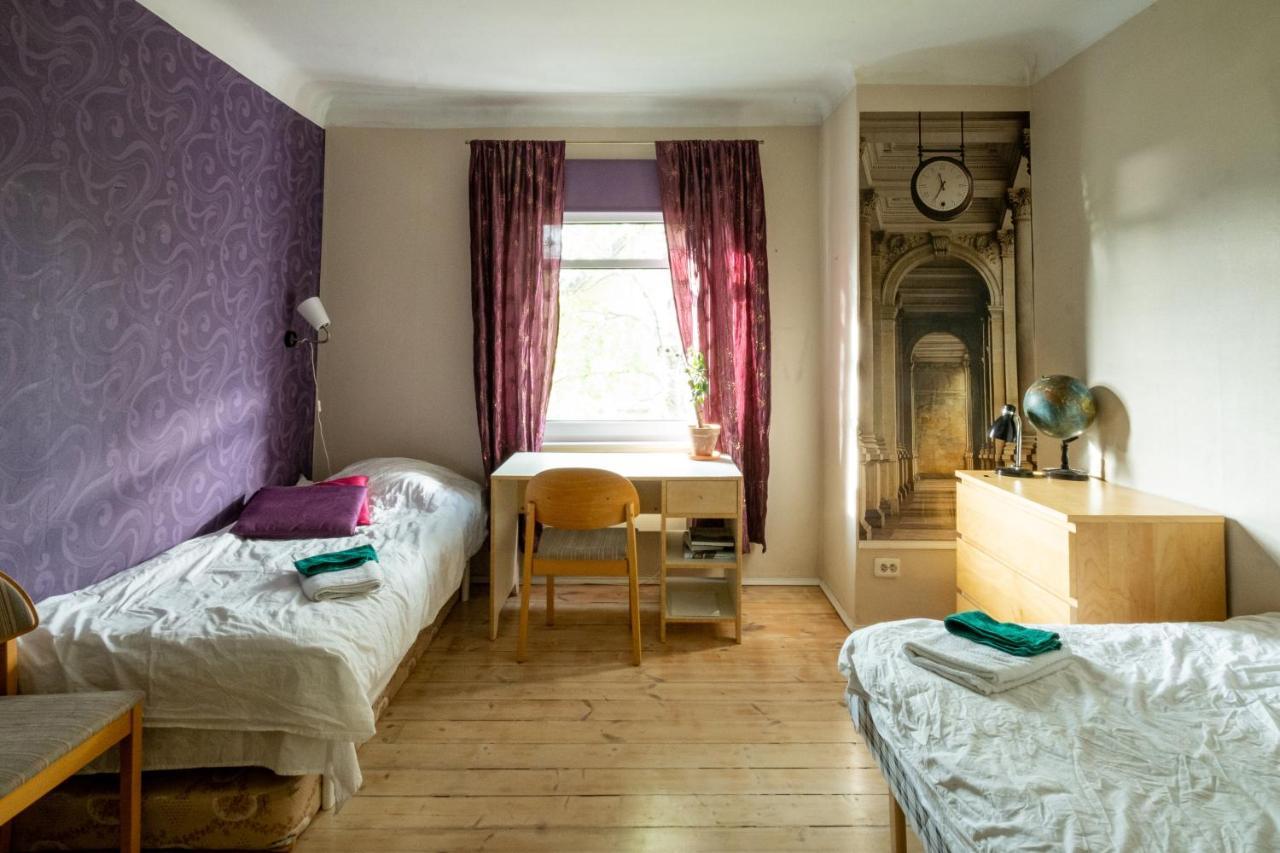 Artists Apartment Near Telliskivi Creative Centre Tallinn Exterior photo